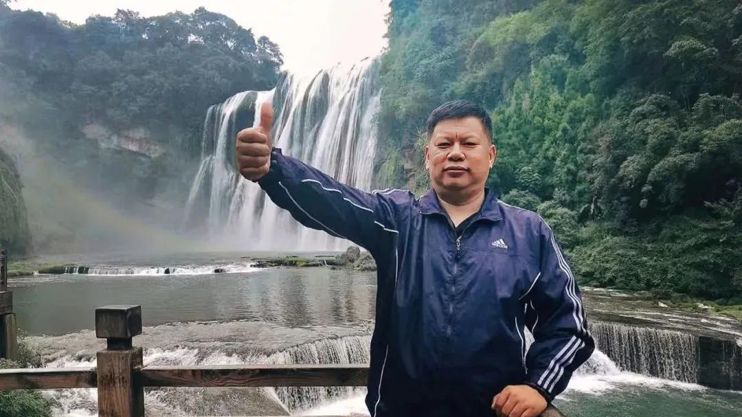 也说“有感就发、无慨不言”——急就章《跨越千里的追“锋”聚会》诞生杂记