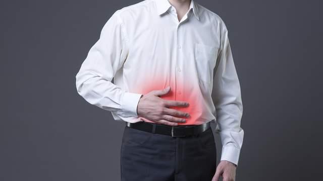 半夜拉肚子拉到怀疑人生？肠胃炎在作怪，出现5类症状及时就医