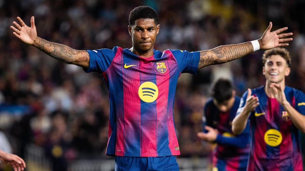 国足U23创造历史，曼联笑傲曼市德比，今天实战意甲+法甲