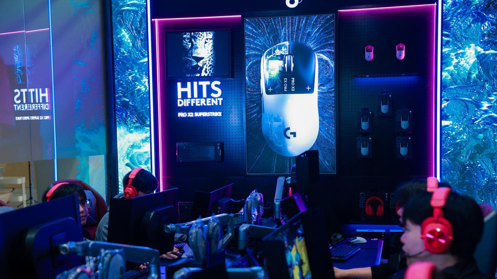 罗技GPW5雪豹电竞鼠标，全面进化助力沉浸式竞技体验升级