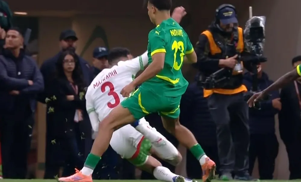 非洲杯离谱剧情！罢赛抗议 丢绝杀点球 塞内加尔捧起第2冠