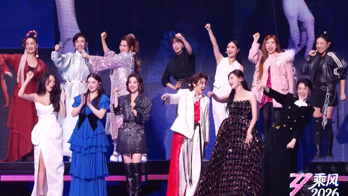 《浪姐7》初舞台：孙怡垫音，范玮琪紧张，阚清子哽咽拿第一，代斯票数引争议