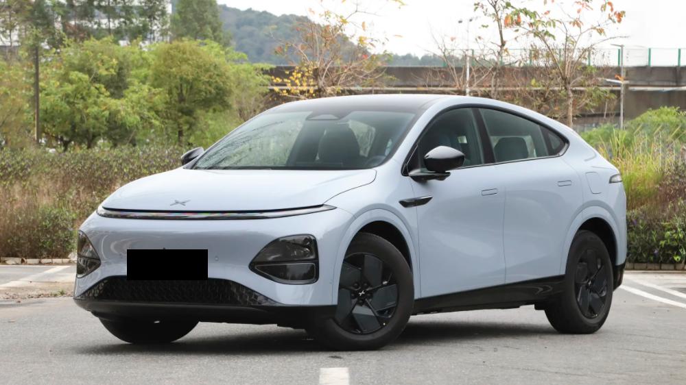 纯电续航325km，配800V平台，26款小鹏G6增程版上市