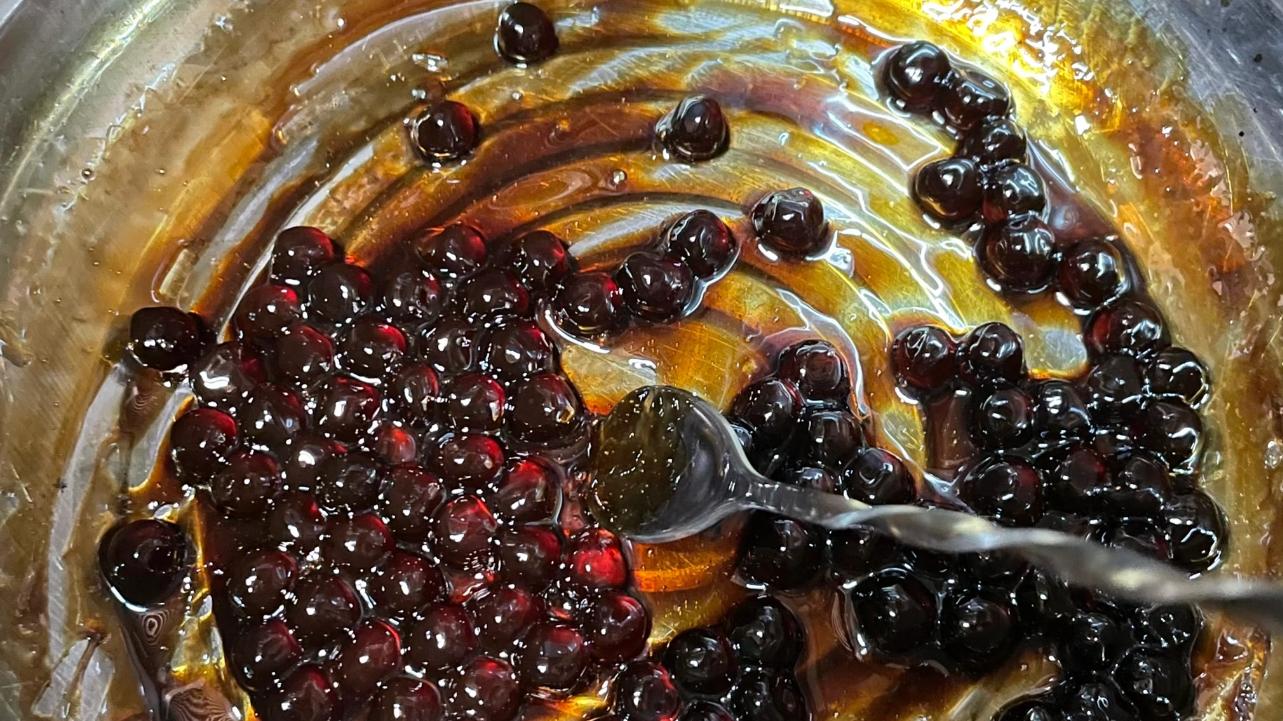 珍珠奶茶：手作快乐水的治愈魔法