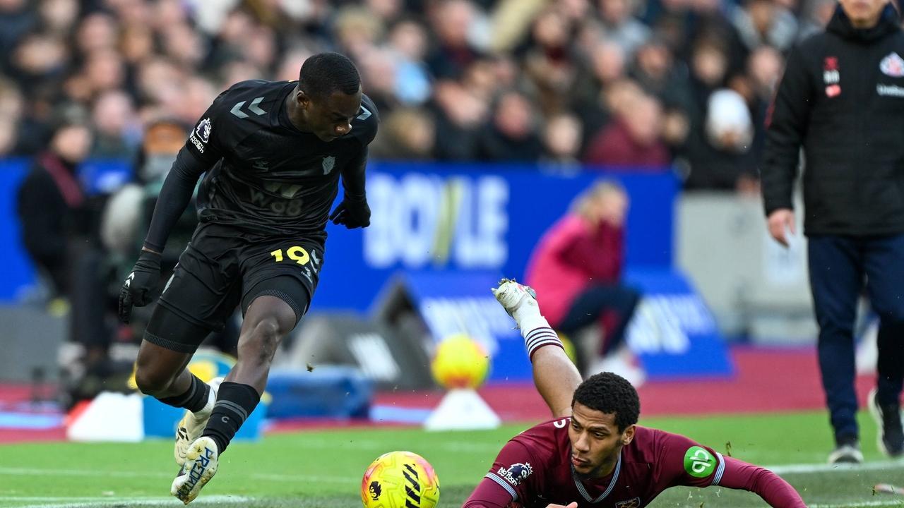 升班马与升班马的不同，桑德兰VS伯恩利，一个求发展一个求生存