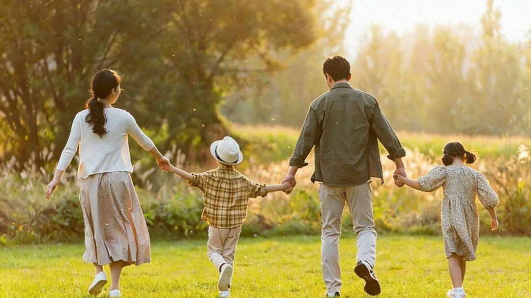 赚不完的钱，回不去的时光