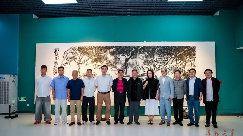 雅昌现场 | “蓬勃之美——杜建民书画展”在京启幕