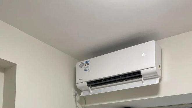 直到电视机被砸坏才领悟：这6样家用电器，买基础款就够了