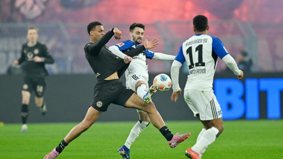 随着拜仁4-0，多特蒙德3-2，勒沃库森3-3，德甲最新积分榜出炉