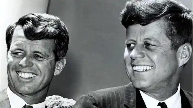 又是一个英年早逝，肯尼迪家族的悲剧还在继续