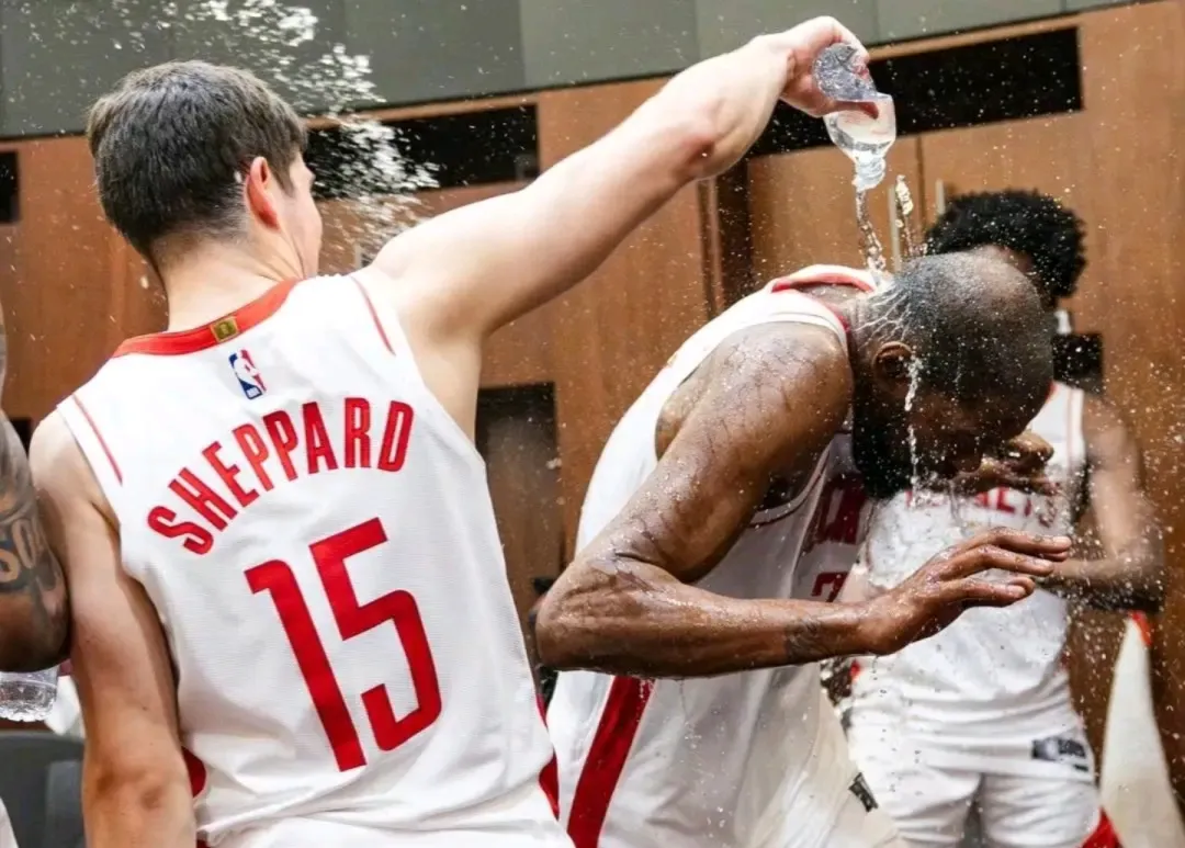 体力瓶颈与替补乏力，火箭一赛季未解的难题