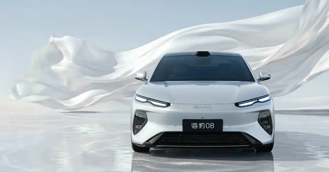 9分钟充满，比亚迪678组合成都上市，电车补能逻辑改写