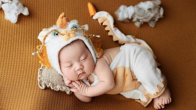 宝宝夜醒频繁怎么办？这份完整指南请收好