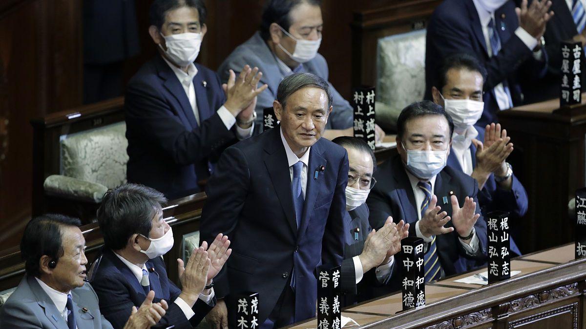 高市早苗闪电解散众议院：这场60年罕见的政治豪赌，赌注是什么