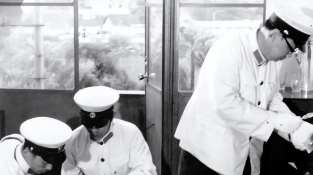 牡丹地里的悲剧！1982年灌县“5·10”知青农场粪池男尸案侦破始末