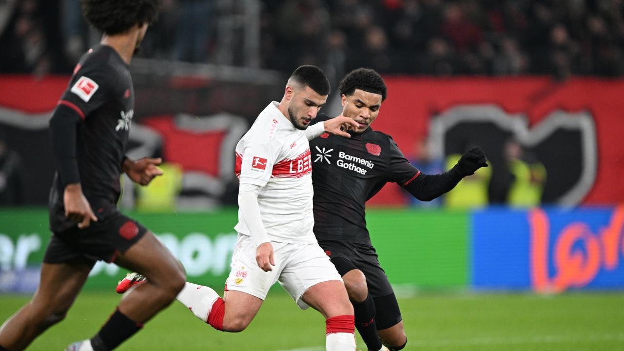 今日足球 斯图加特VS法兰克福+多特蒙德VS云达不来梅