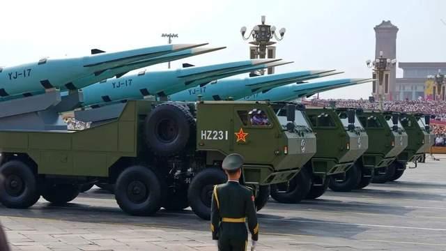 打伊朗就顾不上中国？特朗普这才意识到，这一仗美军“打不起”