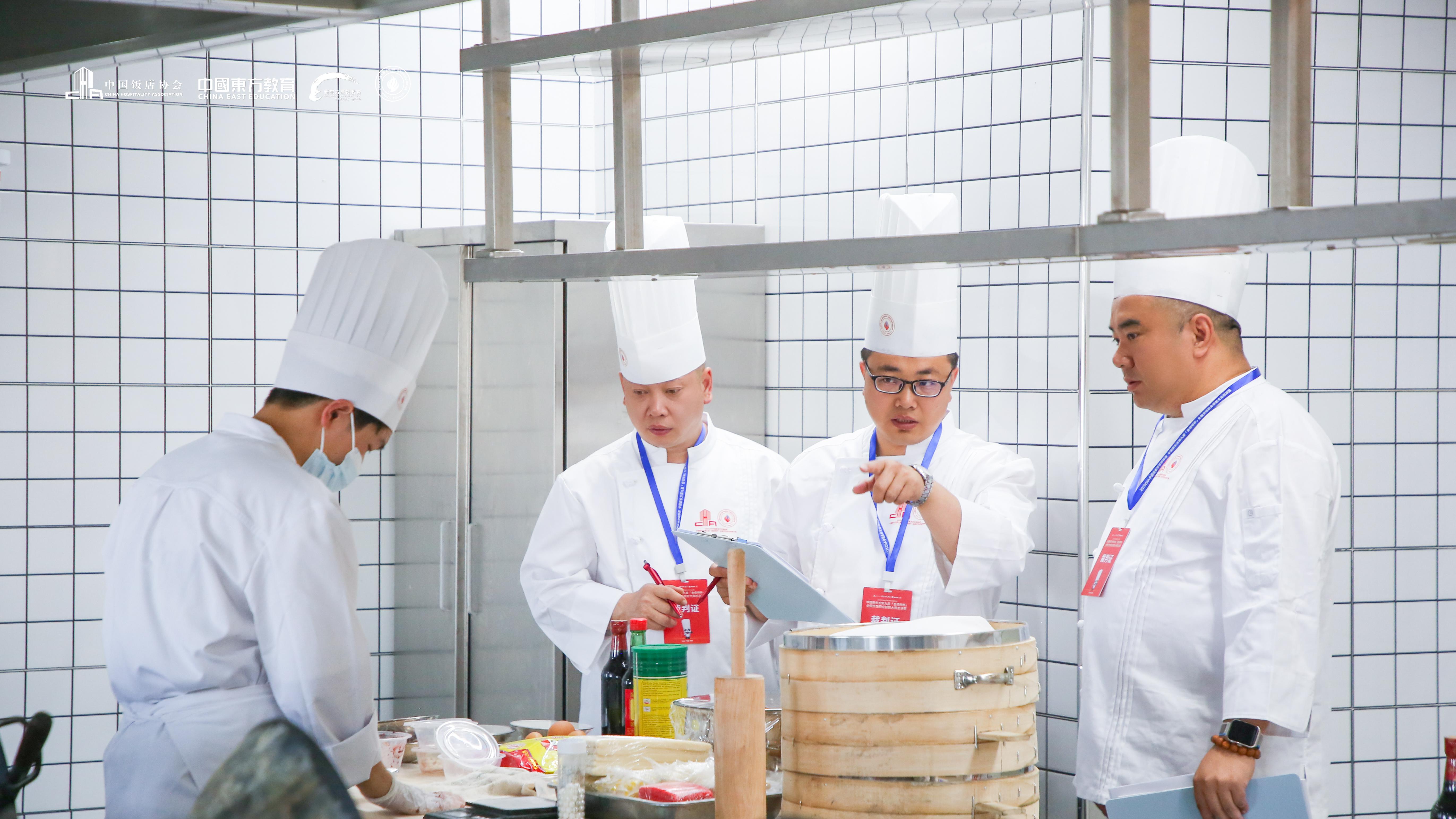 16岁男孩子学厨师的优势