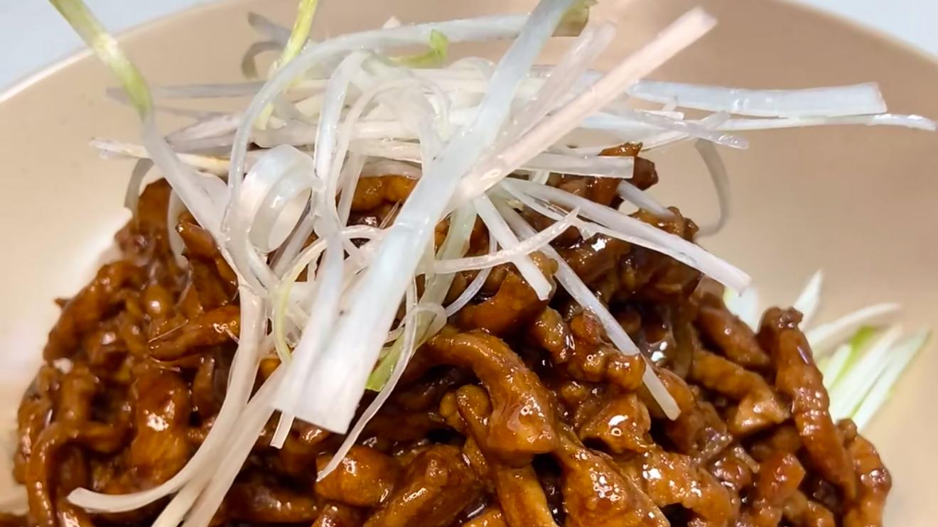 京酱肉丝：当胡同烟火气撞上你的厨房小确幸