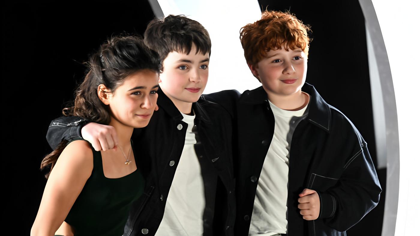 剧版《哈利·波特》选角争议与童年滤镜破碎