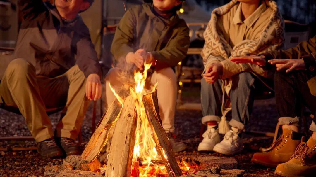 从万人吹到全网锤，稻草人旅行玩脱了