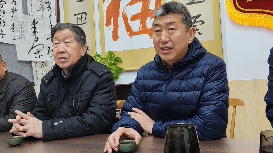 陕州区诗词楹联学会举行乔迁揭牌仪式，方留聚会长到场祝贺并开展基层调研