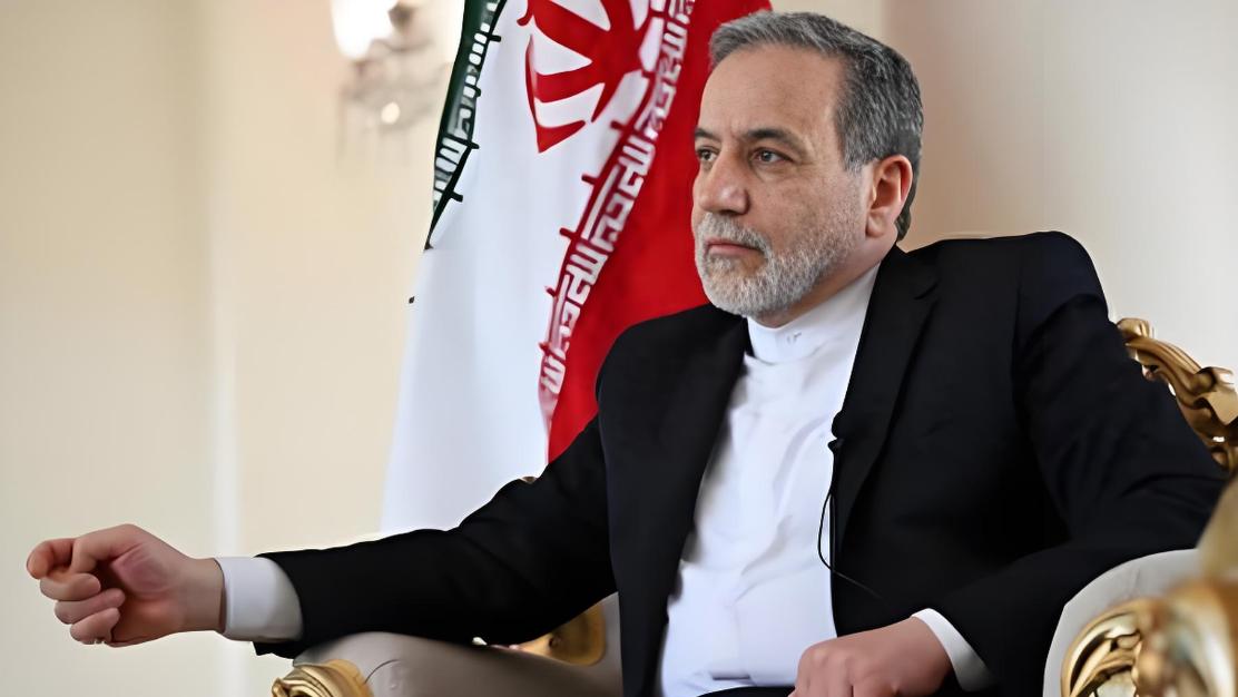 美伊谈崩了又没崩？特朗普说伊朗打来电话，谁在演戏？