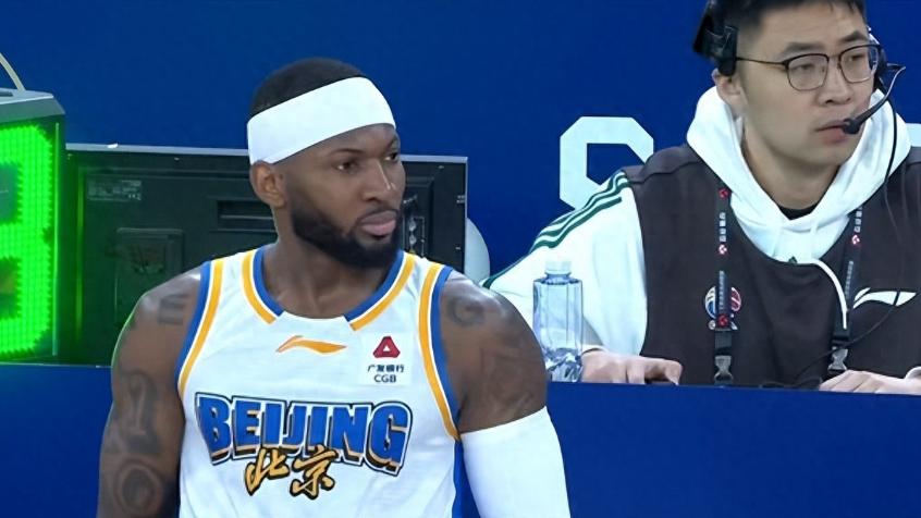 北京男篮67: 86输上海！