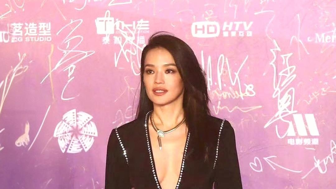 舒淇这次的造型，真的让人有点看不懂了