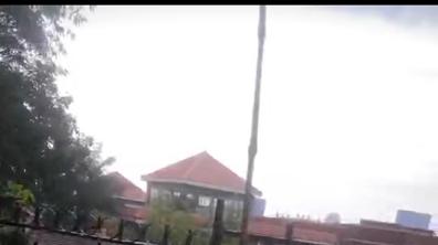 小区公共区域遭长期侵占，环境脏乱影响居住，业主十年维权盼解决