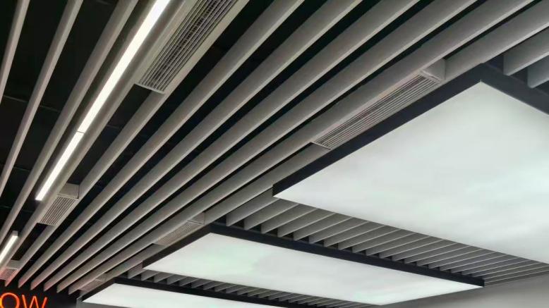 恭喜闺蜜喜提杭州湾库里南