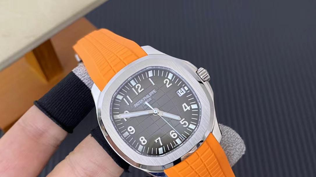 男生送礼首选！这款高端机械男表，送自己、送兄弟都有面儿