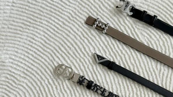 基础细款皮带超实用 修饰身形盘活日常简约穿搭