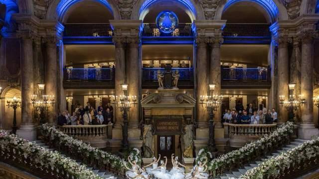 腾势品牌强势登陆欧洲：中国车卖贵三倍，巴黎歌剧院里给出了答案