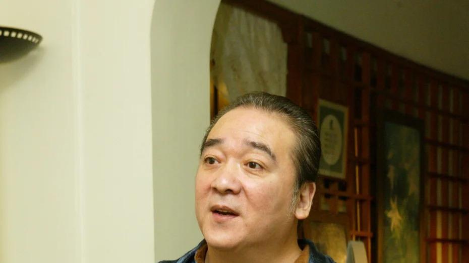 69岁演员赵学煌去世，因车祸半瘫26年妻子不离不弃，女儿悲痛证实