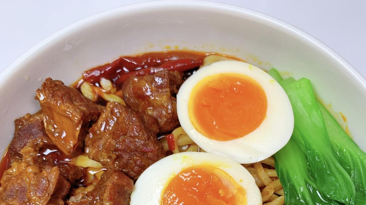 一碗红烧牛肉面，暖胃又暖心