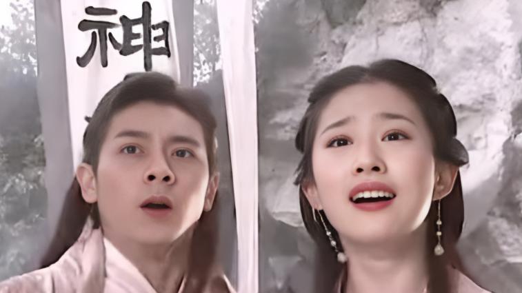 难怪段誉会“一见王语嫣误终身”，你看她被云中鹤轻薄时说了什么