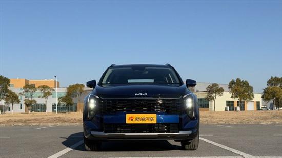 中期改款全面焕新 实拍起亚新狮铂拓界