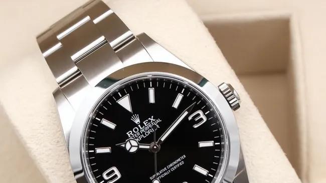 手表的归途与选择？为何我们最终都戴回了“通勤表”？