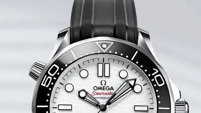 手腕上的收入密码：从五千到五十万月薪，决定你戴什么表？