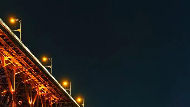 武汉长江大桥晨昏漫步，收集三镇的人间烟火气