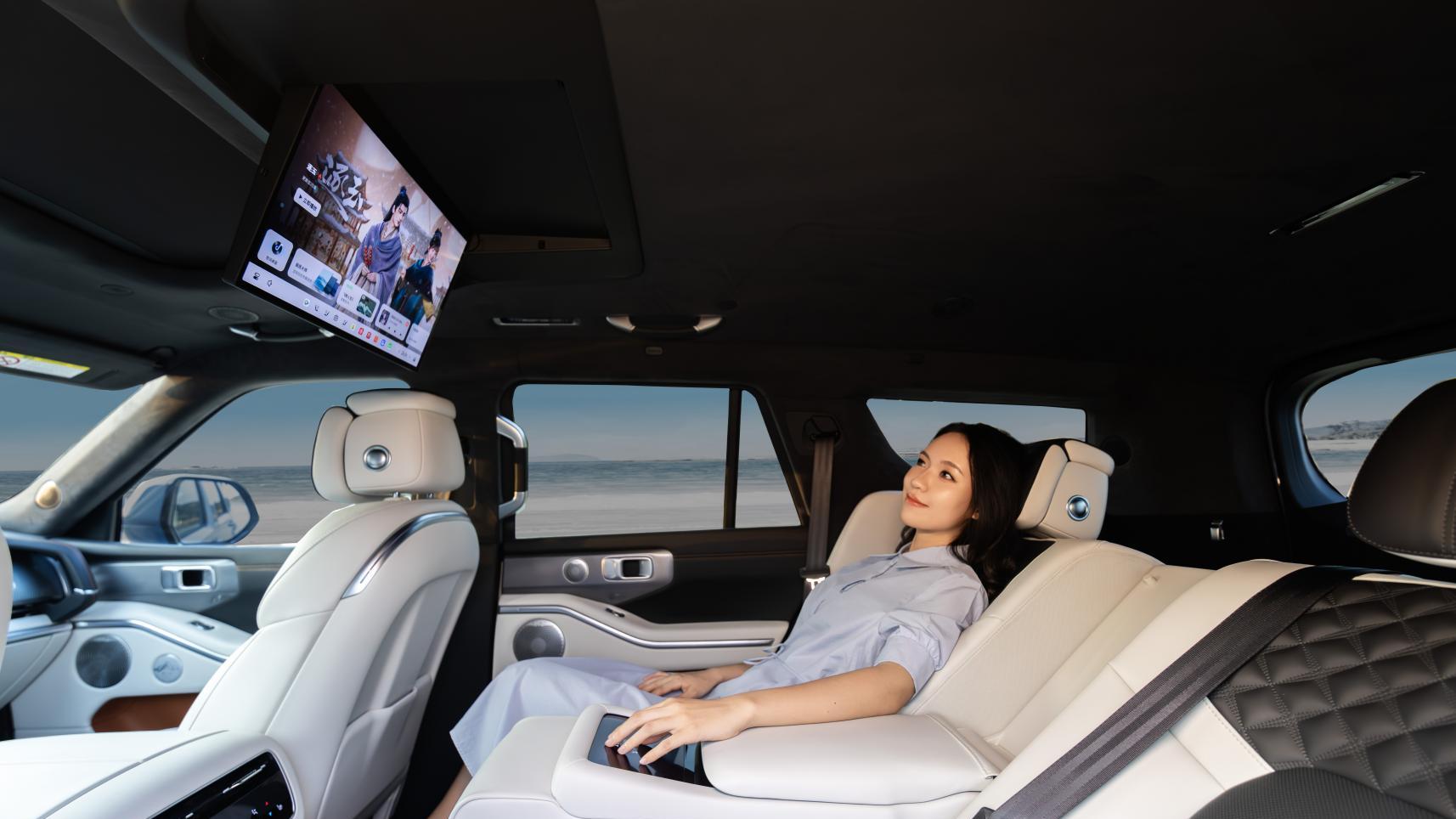 全新坦克700预售43.80万起，一场关于“中国旗舰”的重新定义