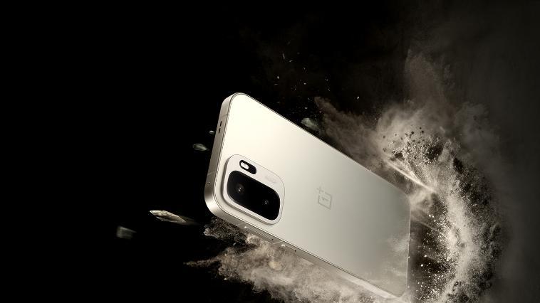一加Ace 6至尊版正式发布：射击游戏体验天花板，首销价3499元起