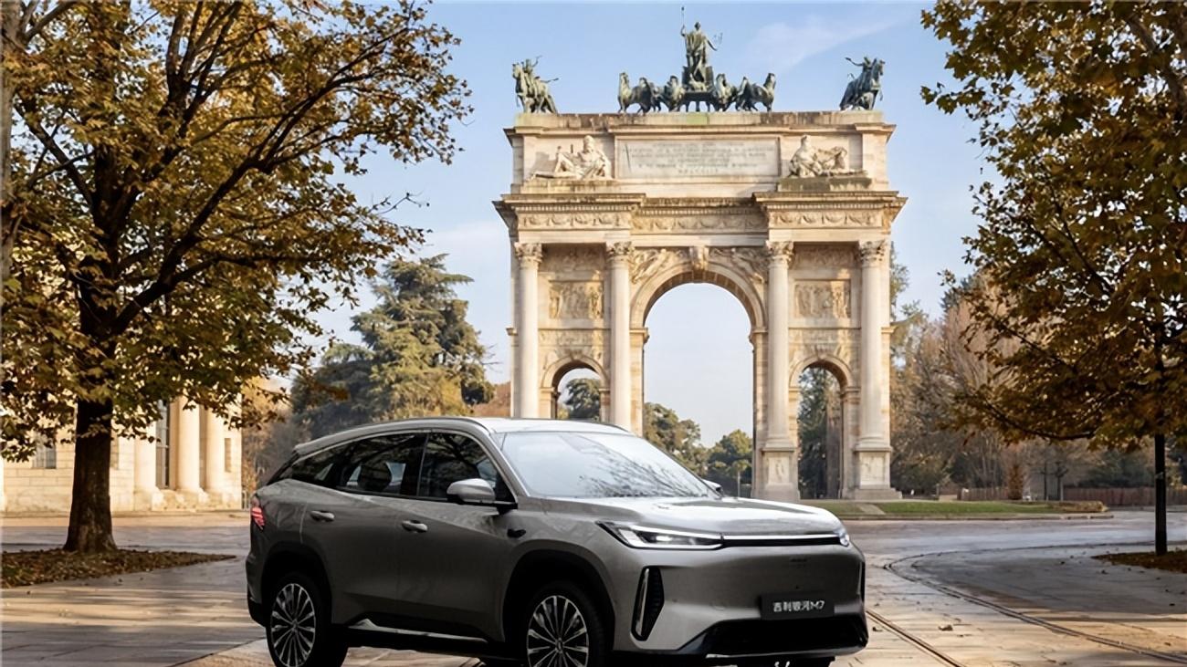 技术首秀即标杆，银河M7同级最强更抗打