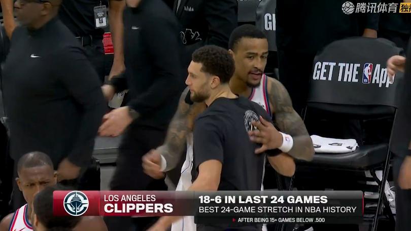 快船险胜！小卡31+9+7，赛后柯林斯一把抱住拉文，小卡接受采访