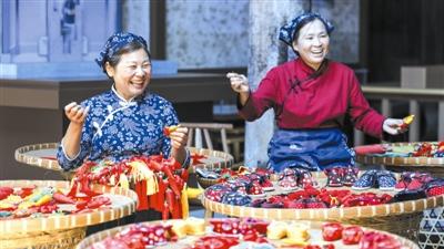 安徽歙县：“端午锦”迎佳节
