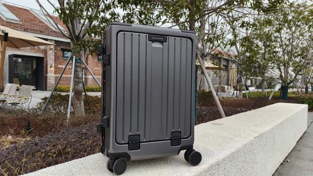 200KG承重！非时尚 6 防GaKior行李箱，4 层进口科思创相当抗造！