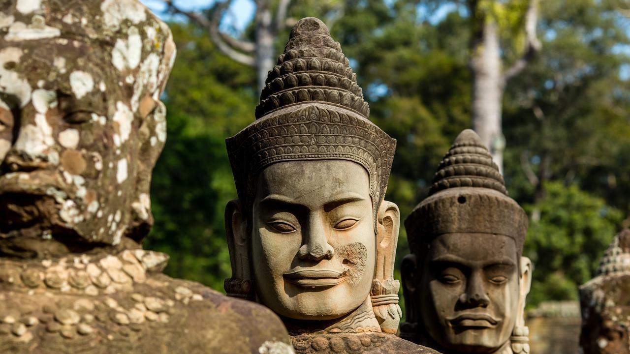 吴哥窟：被丛林封存的王城，高棉帝国的千年兴衰录