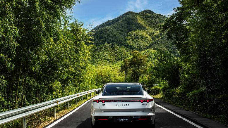 领克10 EM-P智能升级：LYNK Flyme Auto 2.1.0引领出行新体验