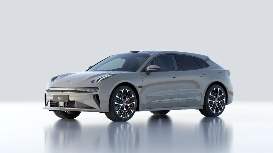 自掏腰包再次为车主免费换电池，极氪这波操作意欲何为？